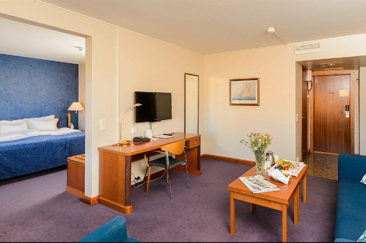 Original Sokos Hotel Royal Vaasa Extérieur photo