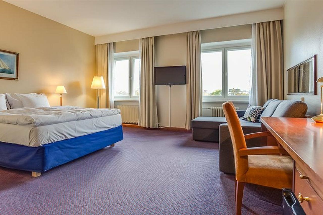 Original Sokos Hotel Royal Vaasa Extérieur photo
